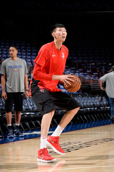 脚下传递成 脚下传递成